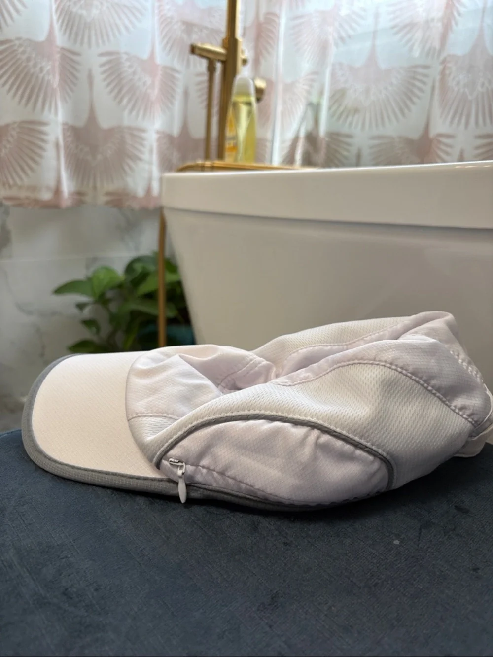 Fabletics Performance Baseball Cap - Picture 4 of 5